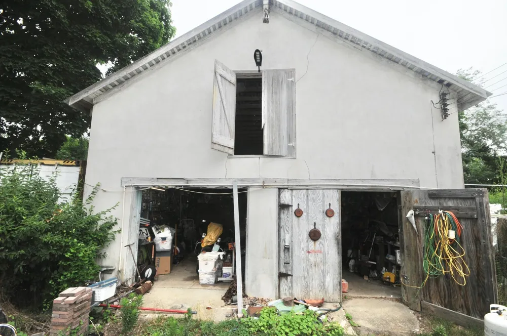 6406 Brown Street Port Norris, NJ 08349