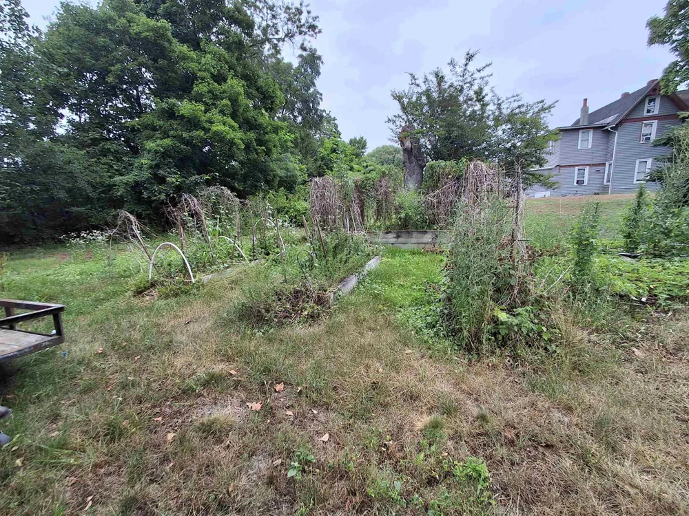 6406 Brown Street Port Norris, NJ 08349