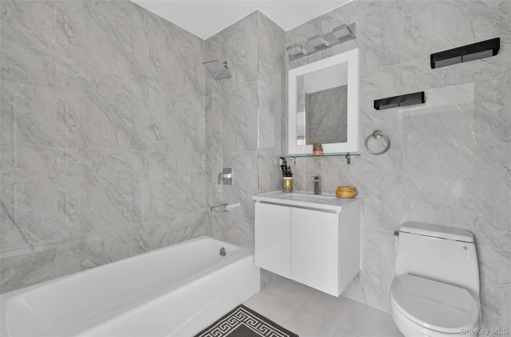 643 5th Avenue #5C Brooklyn, NY 11215