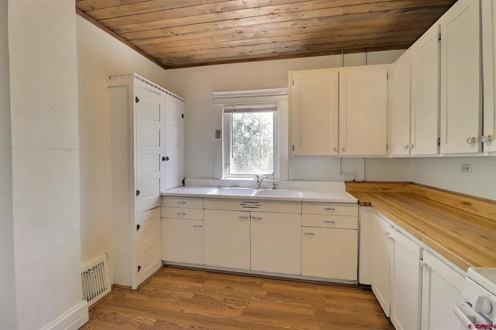 31490 Highway 92 Hotchkiss, CO 81419