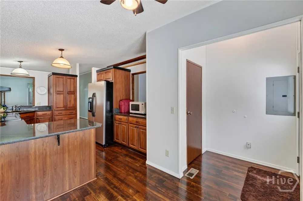 144 Midland Drive Guyton, GA 31312