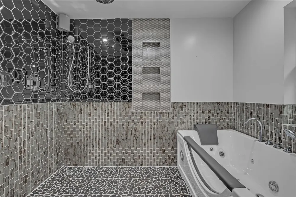 662 SE 4439 LOOP Salina, OK 74365