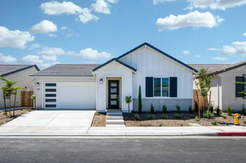 1640 Bloom Avenue