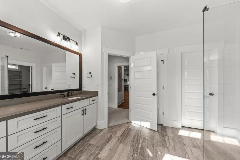1100 Hidden Hills CIR Greensboro, GA 30642