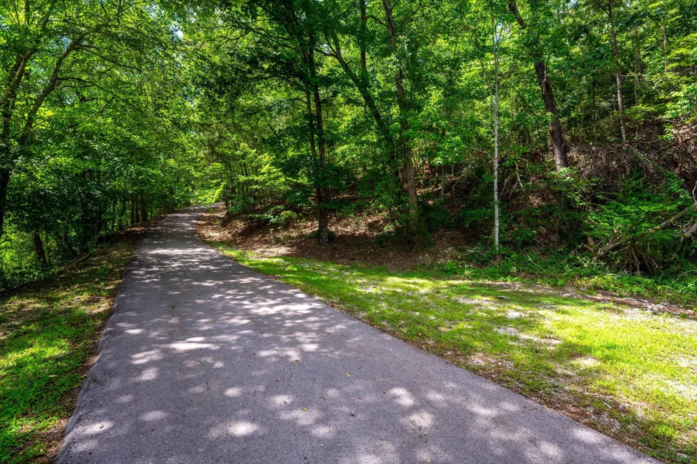 288 Five Points Road Dayton, TN 37321