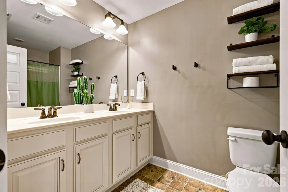3151 Delaware Drive Denver, NC 28037