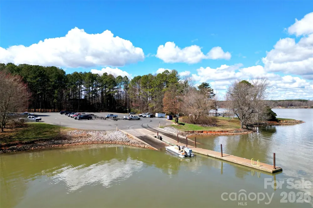 3151 Delaware Drive Denver, NC 28037