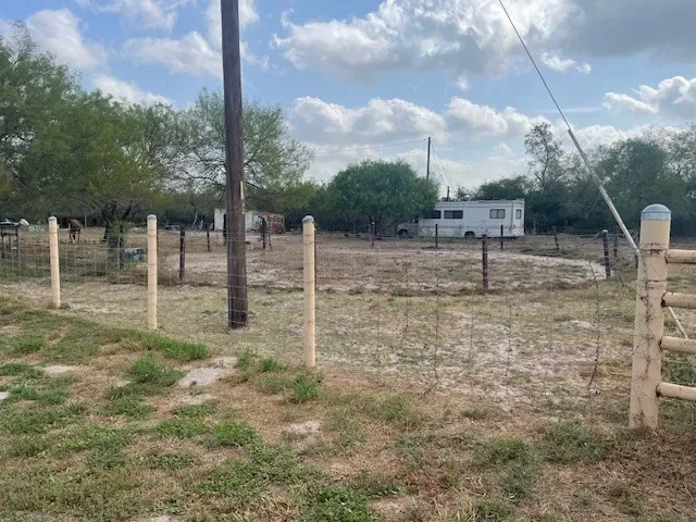 372 E Fm 771 Riviera, TX 78379
