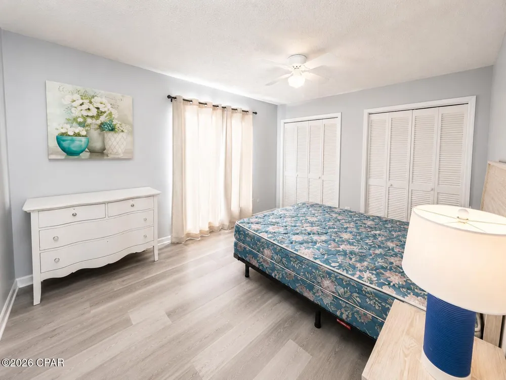 4113 Holiday Drive #201 Panama City, FL 32408