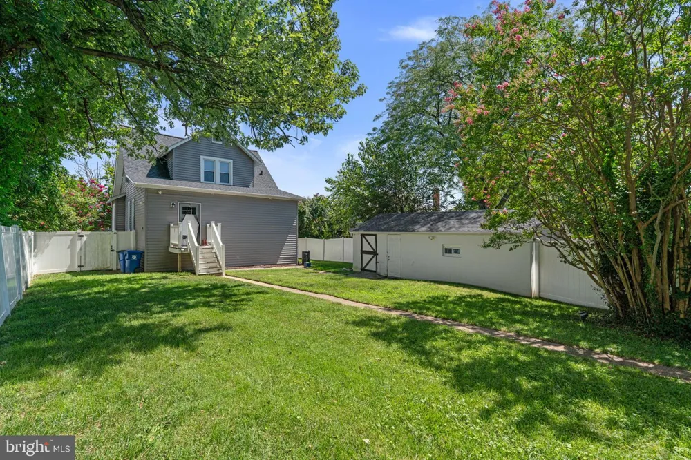6004 BURGESS AVENUE Baltimore, MD 21214