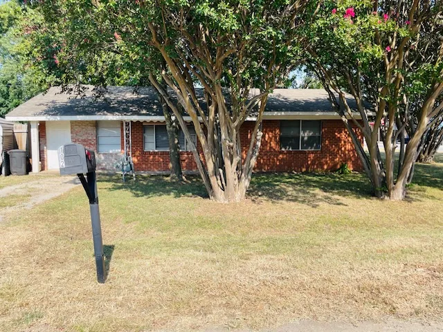 102 Collins Street Colbert, OK 74733