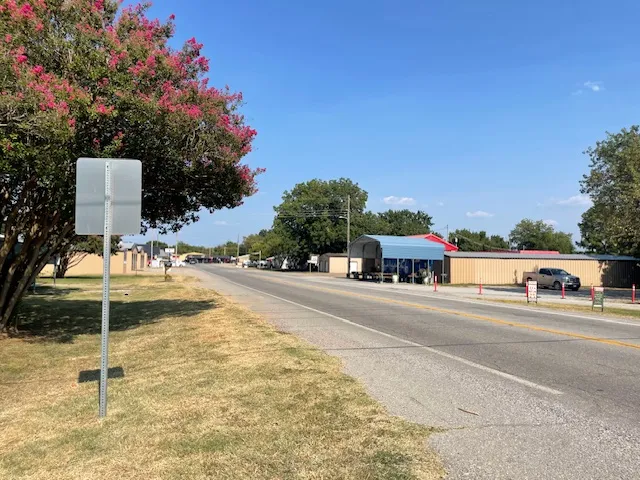 102 Collins Street Colbert, OK 74733