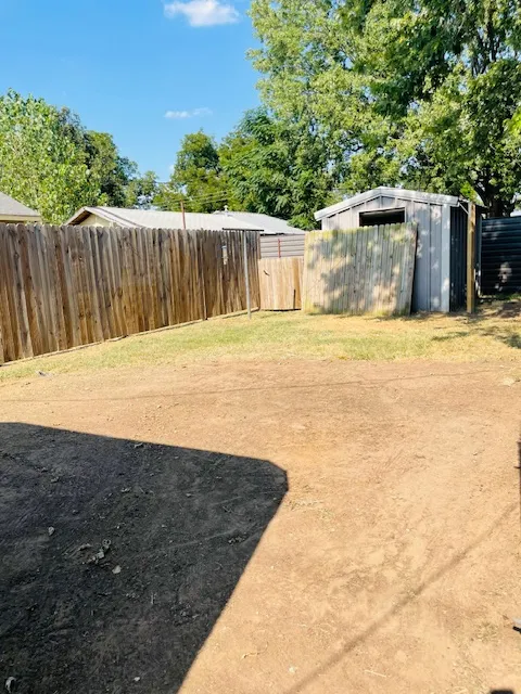 102 Collins Street Colbert, OK 74733