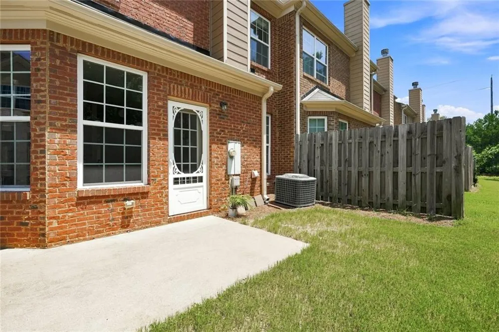 2740 Tohenham Circle Norcross, GA 30071