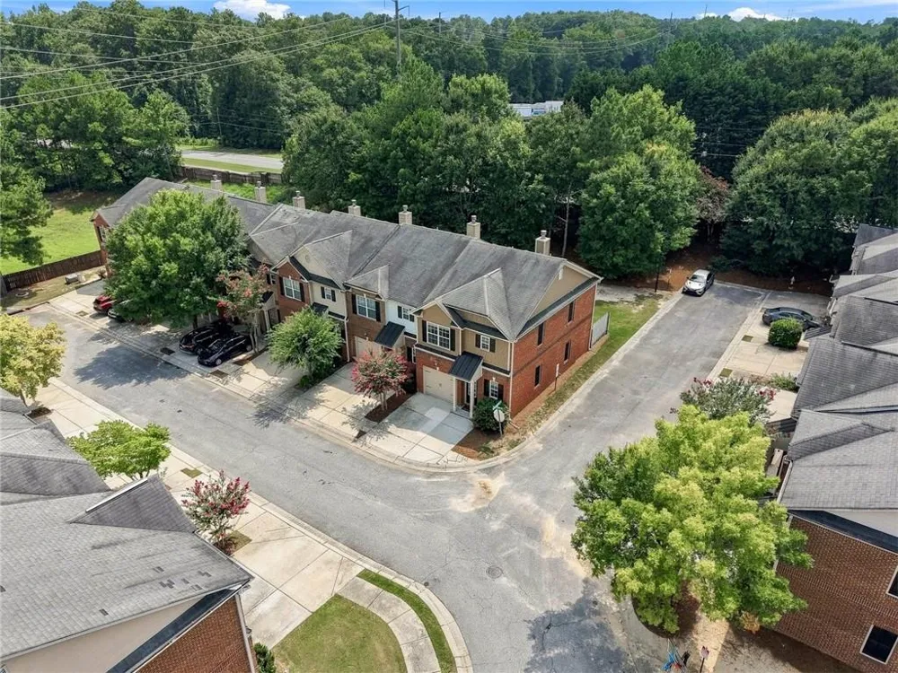 2740 Tohenham Circle Norcross, GA 30071