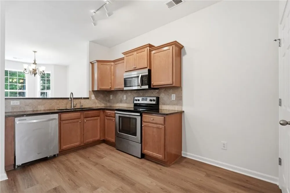 2740 Tohenham Circle Norcross, GA 30071