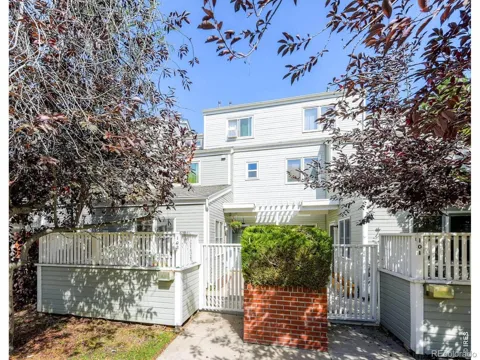 3095 29th Street #102