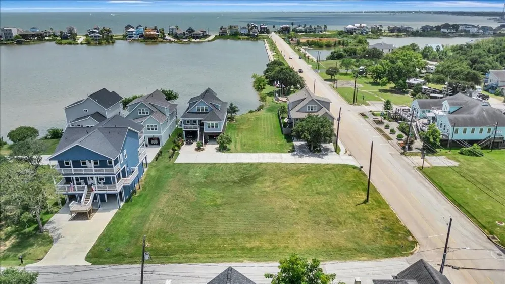 Hall Street, Lot 5 Seabrook, TX 77586