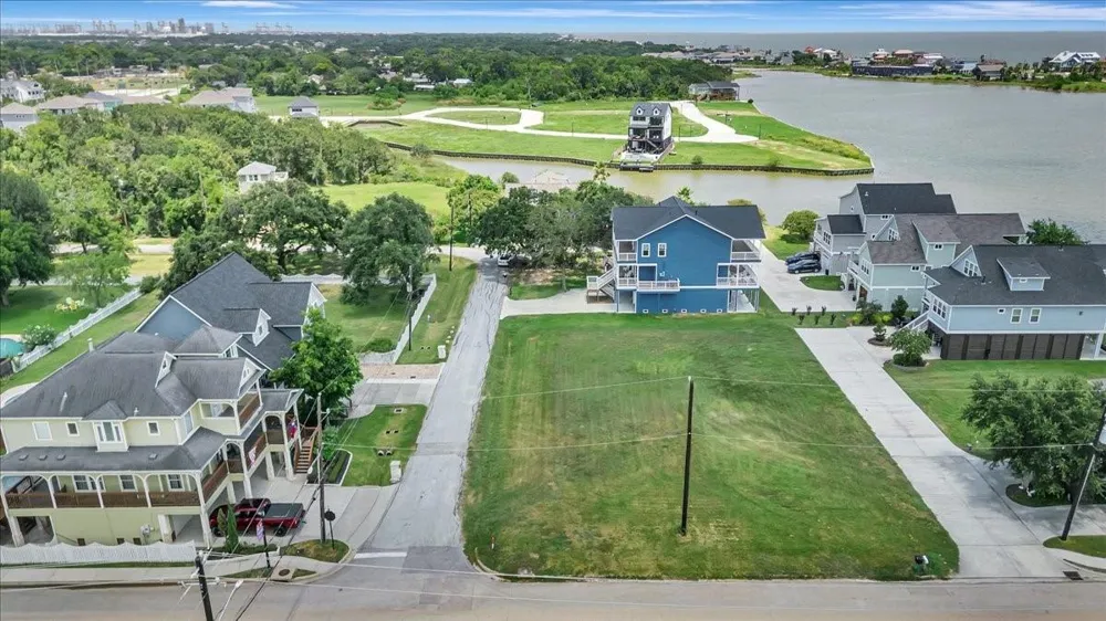 Hall Street, Lot 4 Seabrook, TX 77586