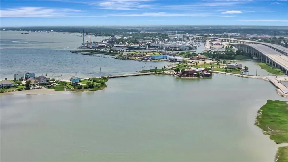 Hall Street, Lot 4 Seabrook, TX 77586