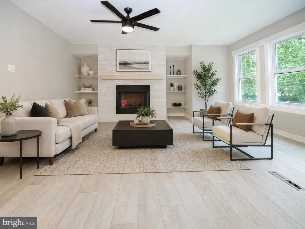 1375 POND VIEW LANE Newtown Square, PA 19073