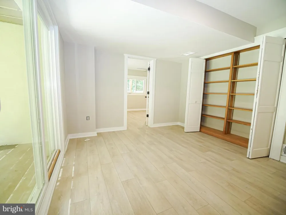 1375 POND VIEW LANE Newtown Square, PA 19073