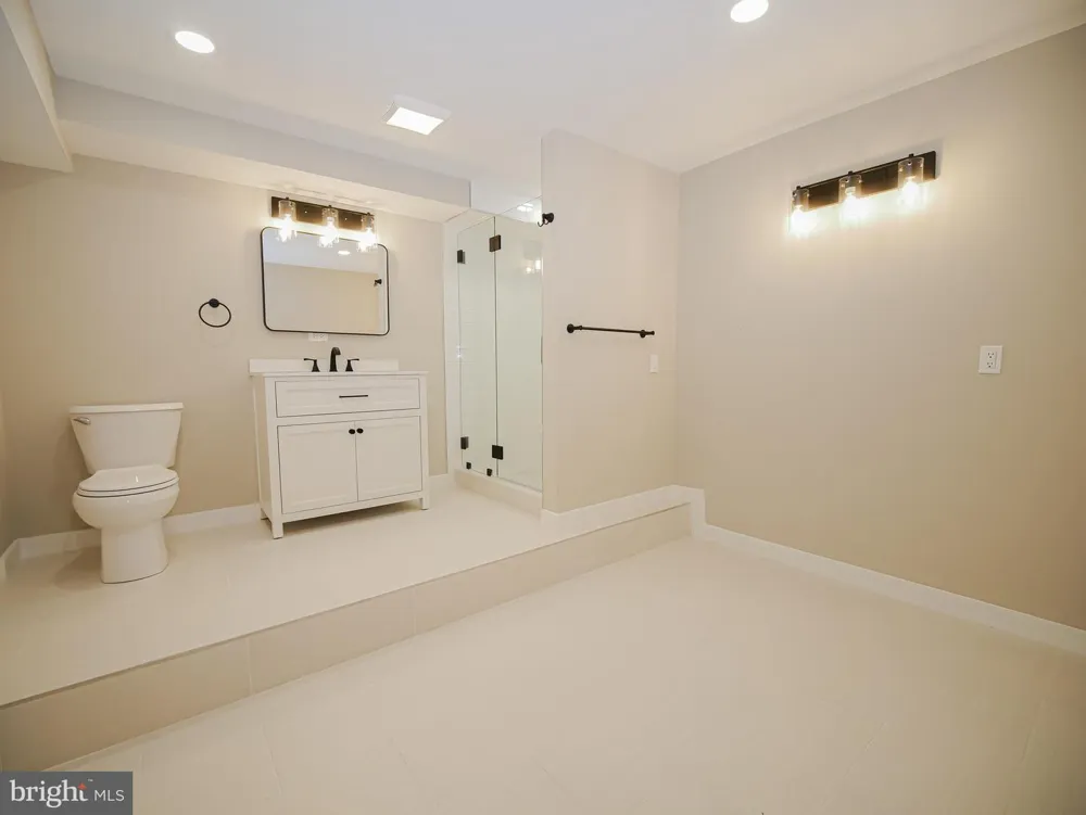 1375 POND VIEW LANE Newtown Square, PA 19073