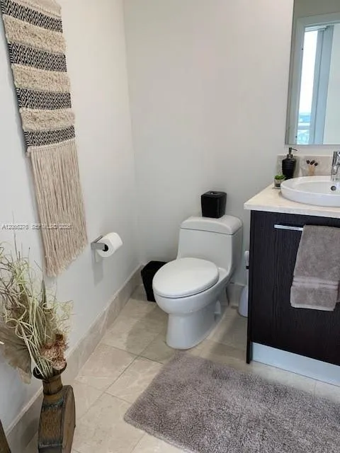 17121 Collins Ave #2808 Sunny Isles Beach, FL 33160