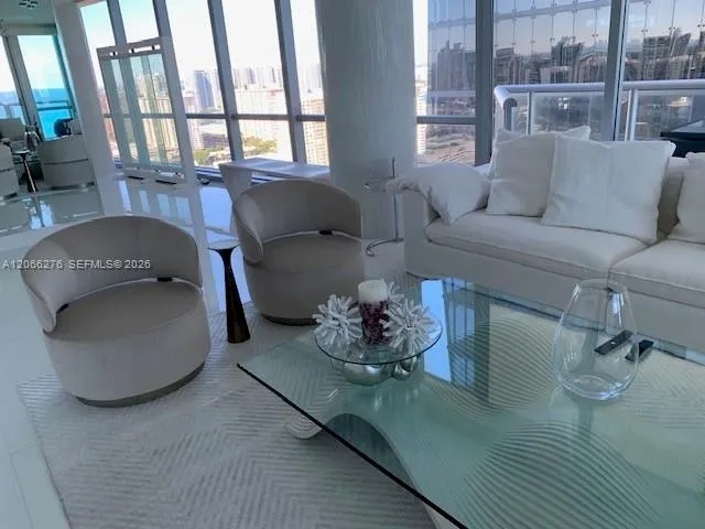 17121 Collins Ave #2808 Sunny Isles Beach, FL 33160