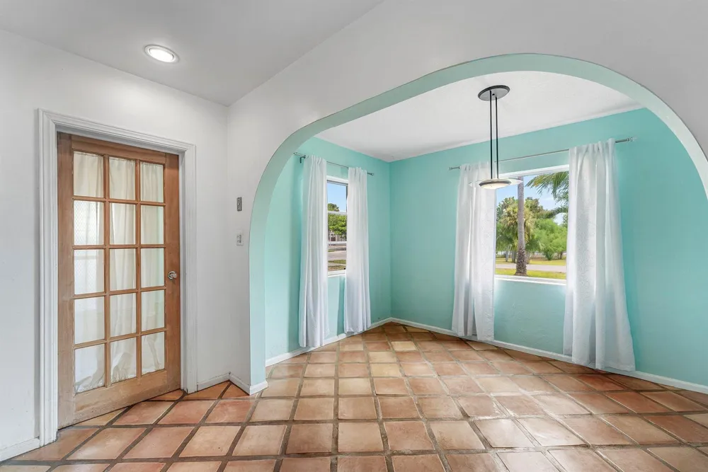 122 Euclid Boulevard Lantana, FL 33462