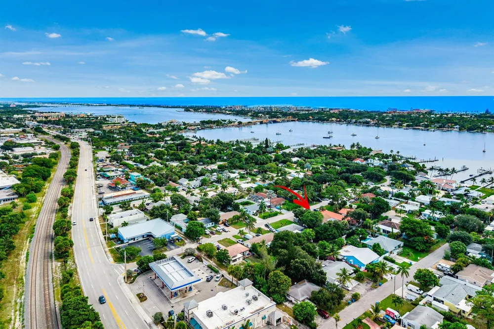 122 Euclid Boulevard Lantana, FL 33462