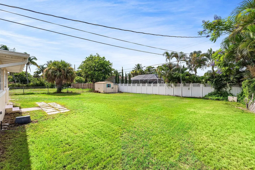 122 Euclid Boulevard Lantana, FL 33462