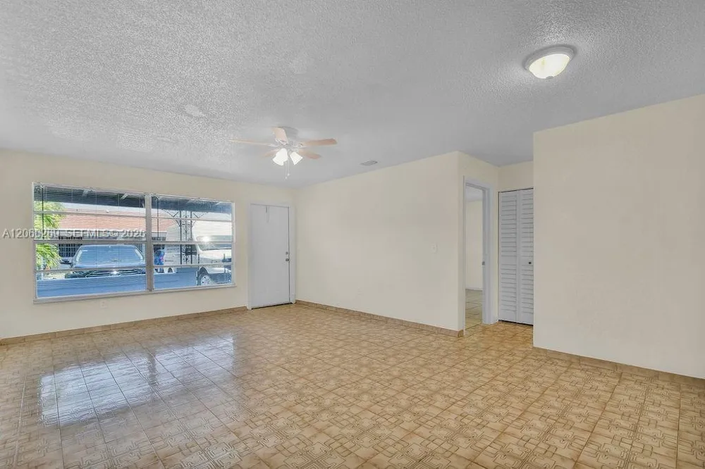 18947 NW 45th Ave #1 Miami Gardens, FL 33055