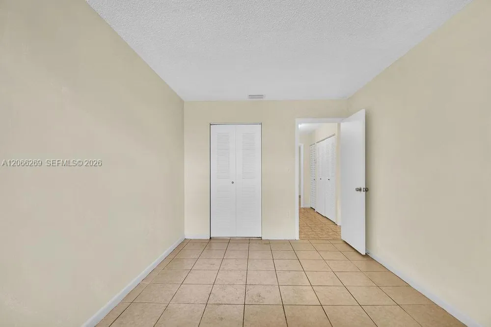 18947 NW 45th Ave #1 Miami Gardens, FL 33055