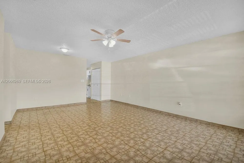 18947 NW 45th Ave #1 Miami Gardens, FL 33055