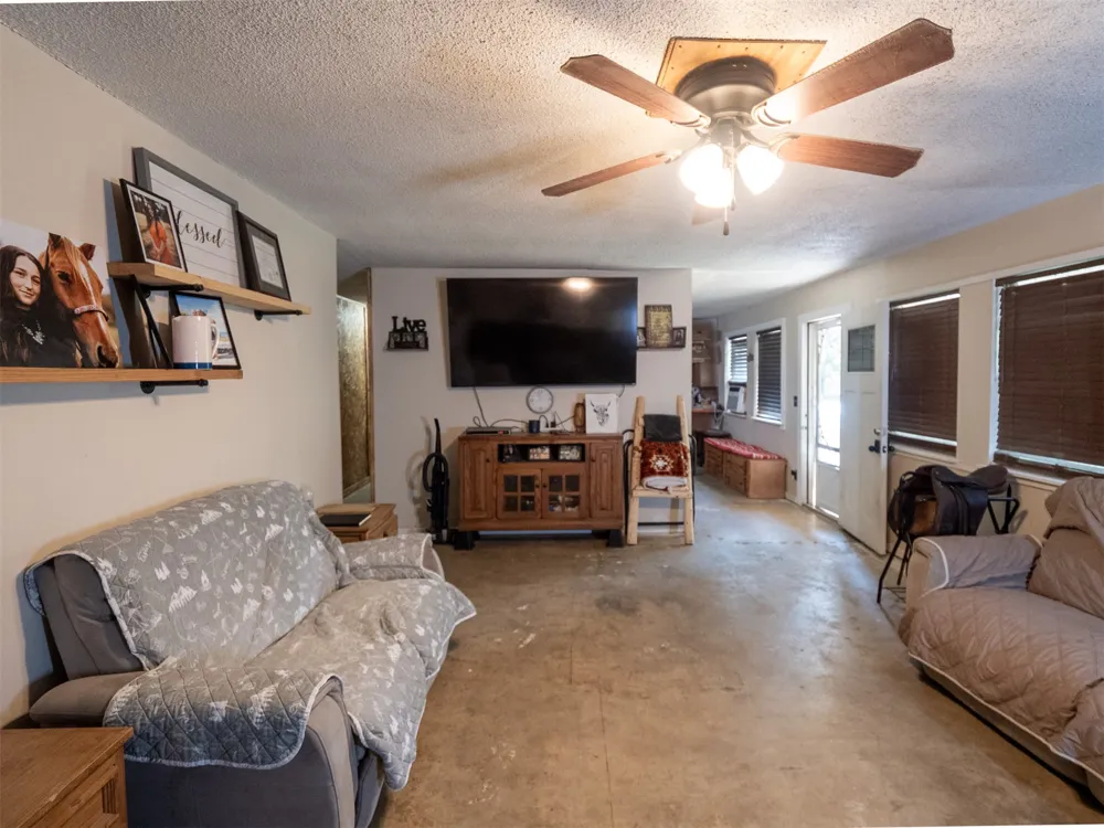 50063 Hwy 82 Highway Talihina, OK 74571