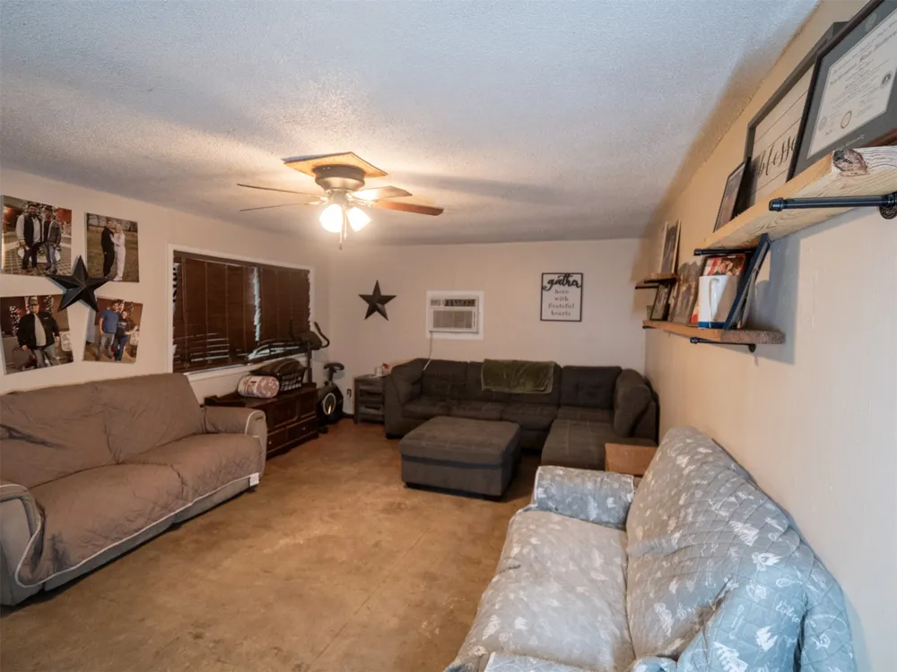50063 Hwy 82 Highway Talihina, OK 74571