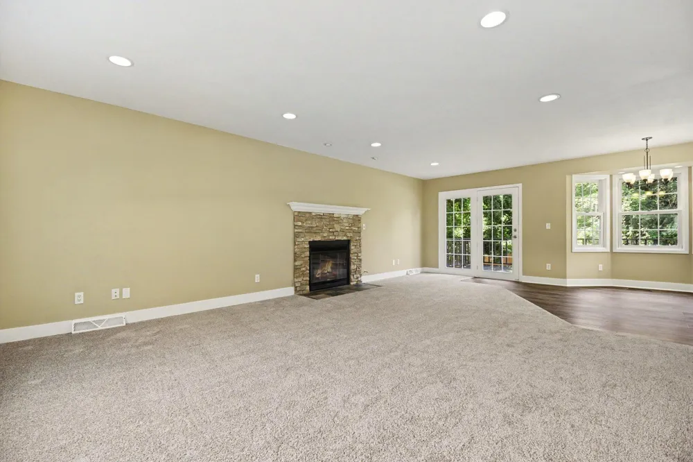 2250 Yorktown Drive SE Kentwood City, MI 49508