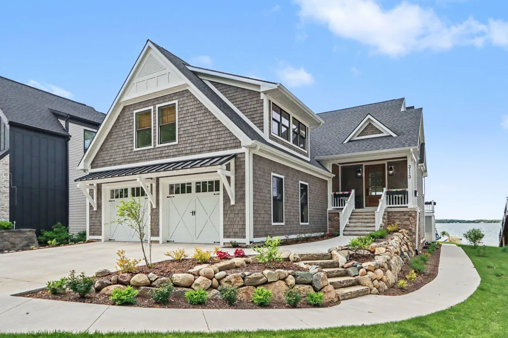 3113 Woodhams Avenue Portage City, MI 49002