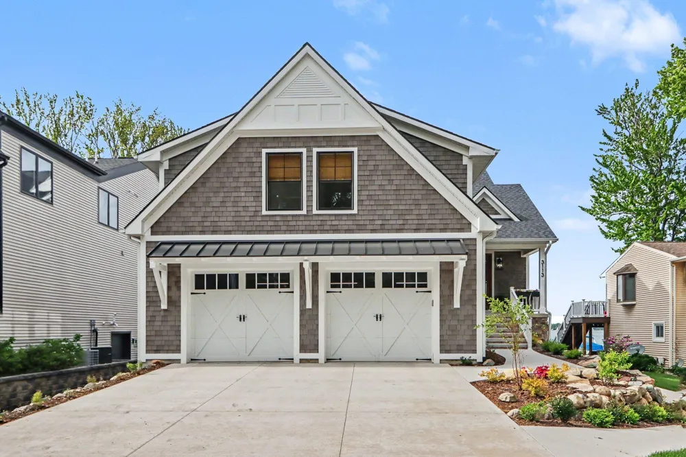 3113 Woodhams Avenue Portage City, MI 49002