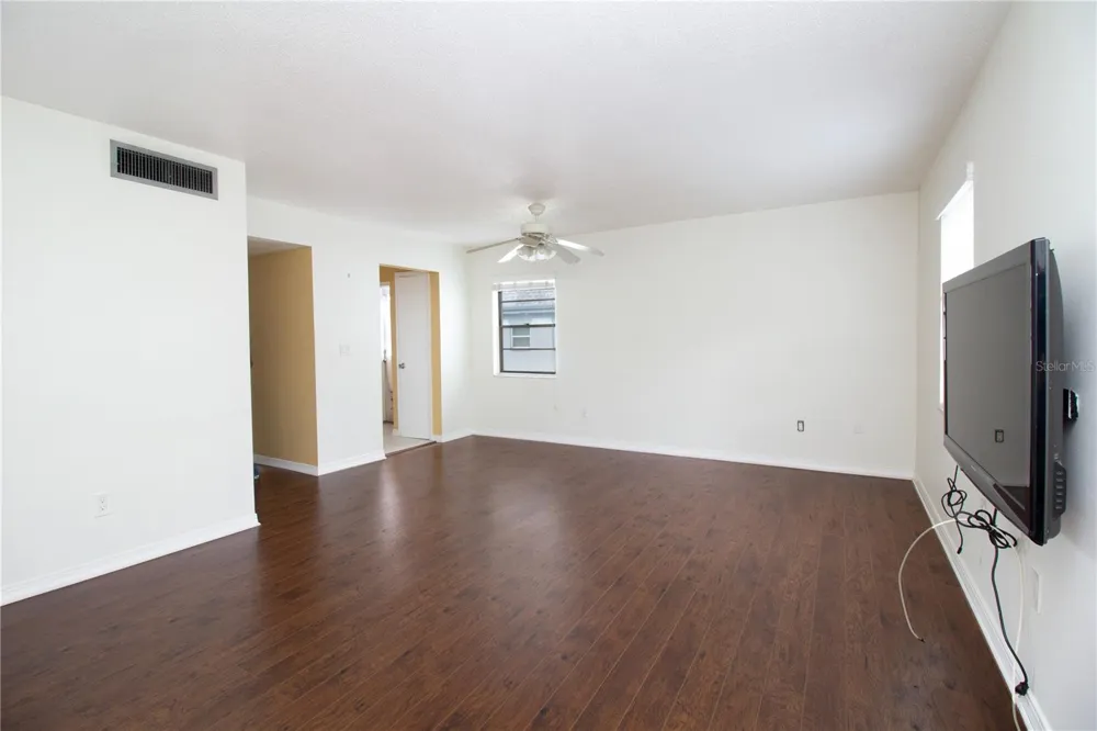 6940 A SUNSET DRIVE S #2C St Petersburg, FL 33707