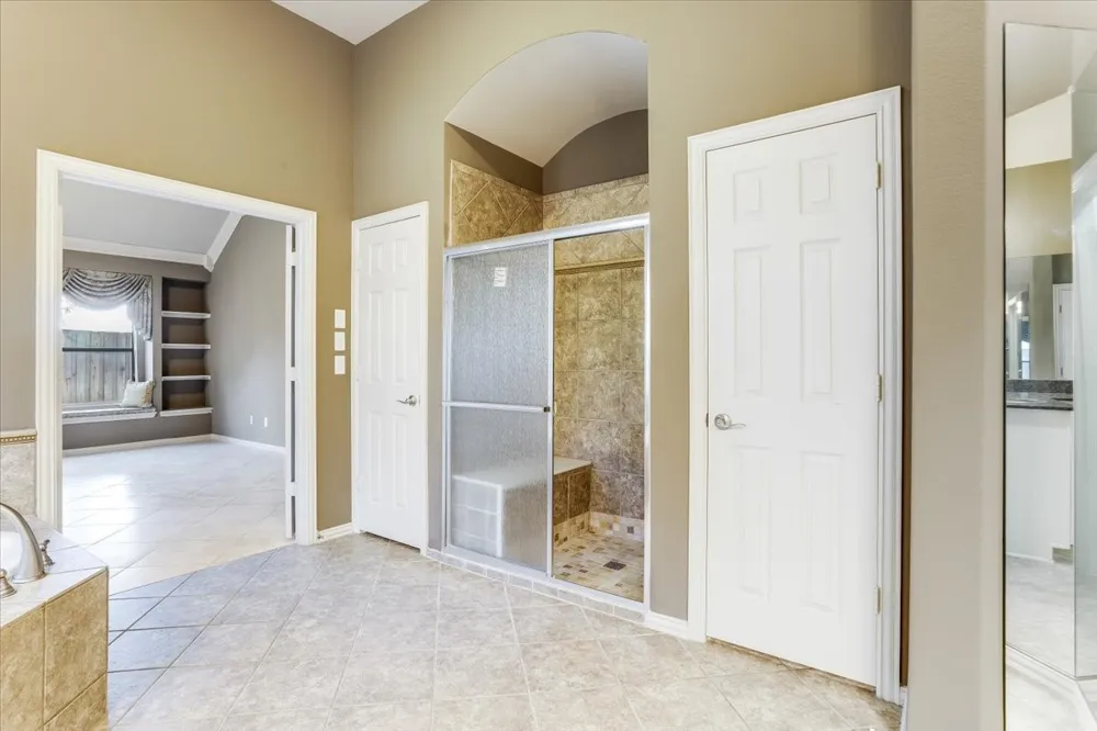 626 Waters Edge Way Murphy, TX 75094
