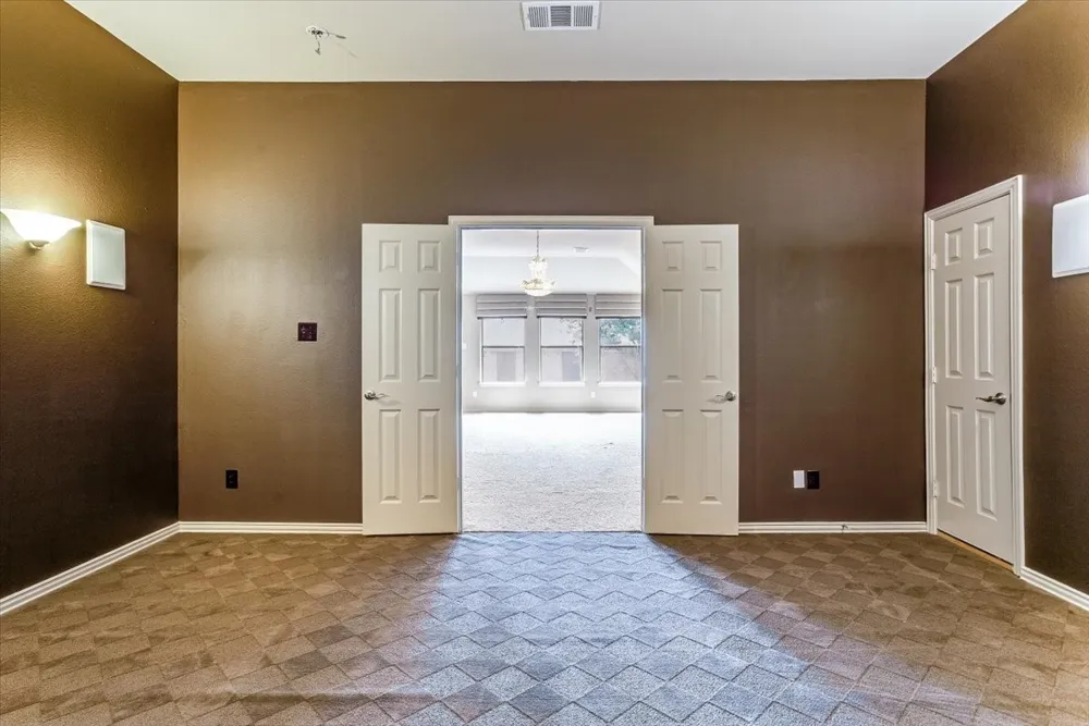 626 Waters Edge Way Murphy, TX 75094