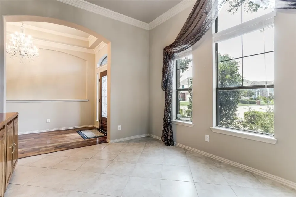 626 Waters Edge Way Murphy, TX 75094