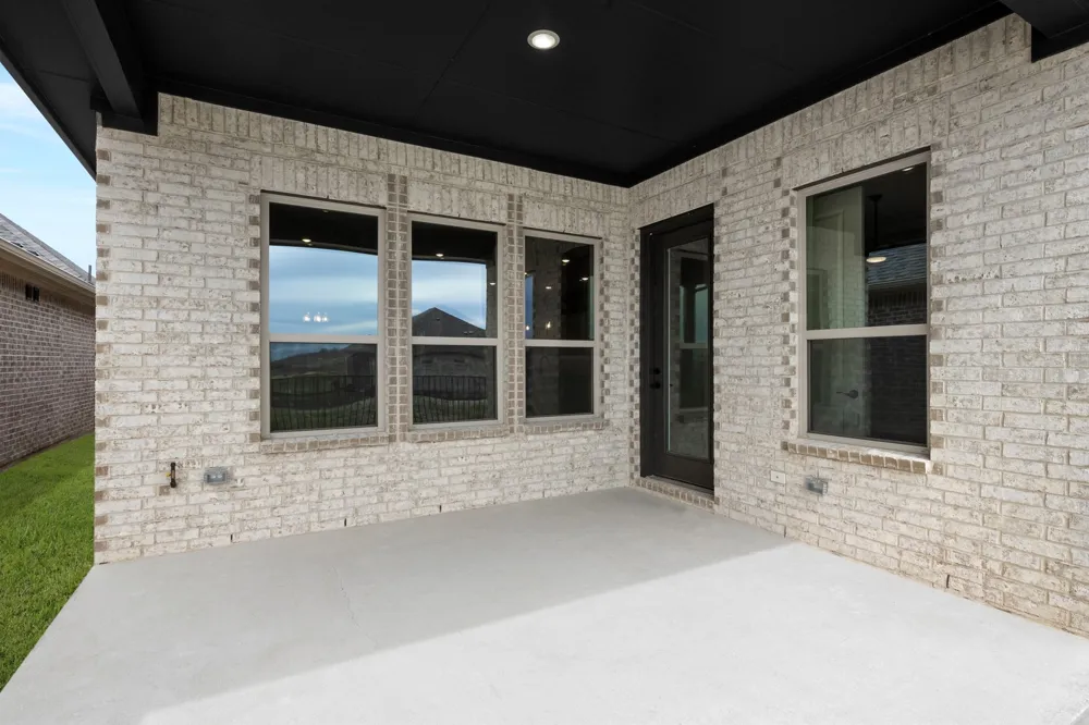 217 Ravenna Boulevard Justin, TX 76247