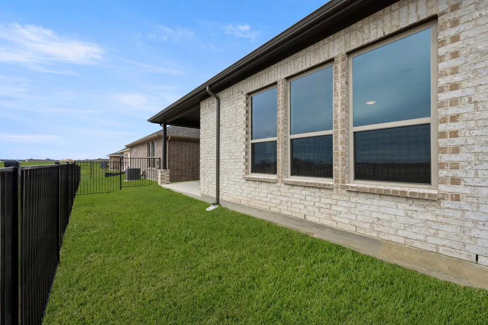 217 Ravenna Boulevard Justin, TX 76247