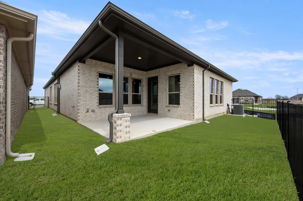 217 Ravenna Boulevard Justin, TX 76247