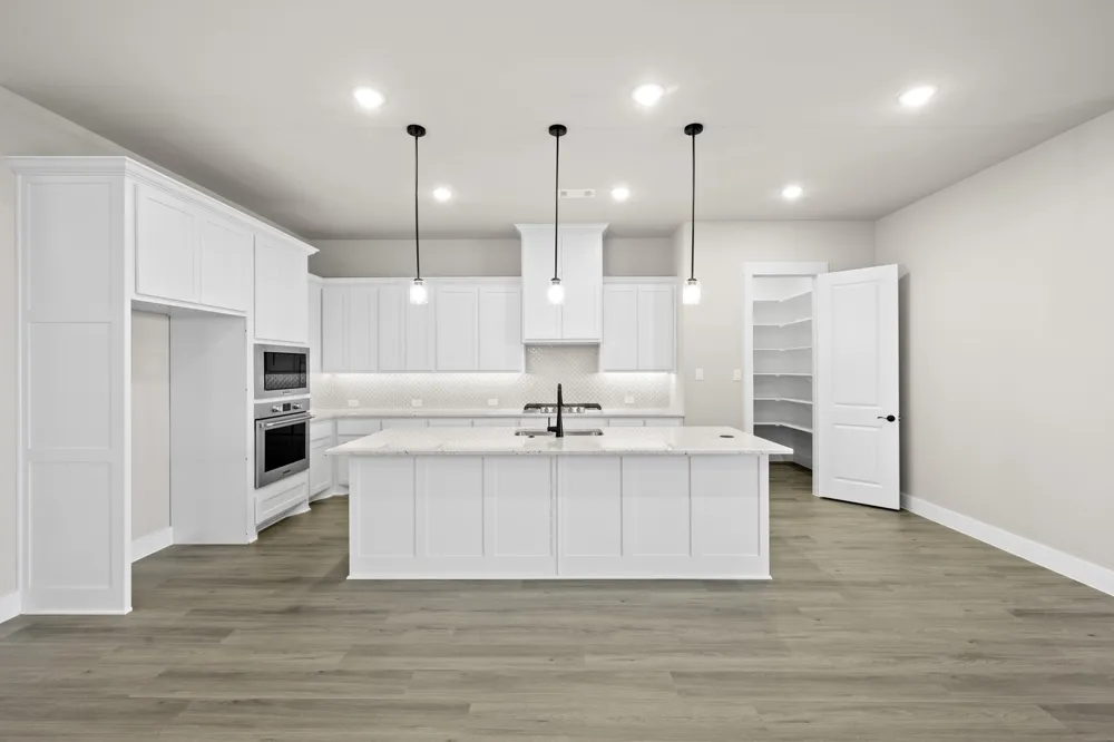 217 Ravenna Boulevard Justin, TX 76247