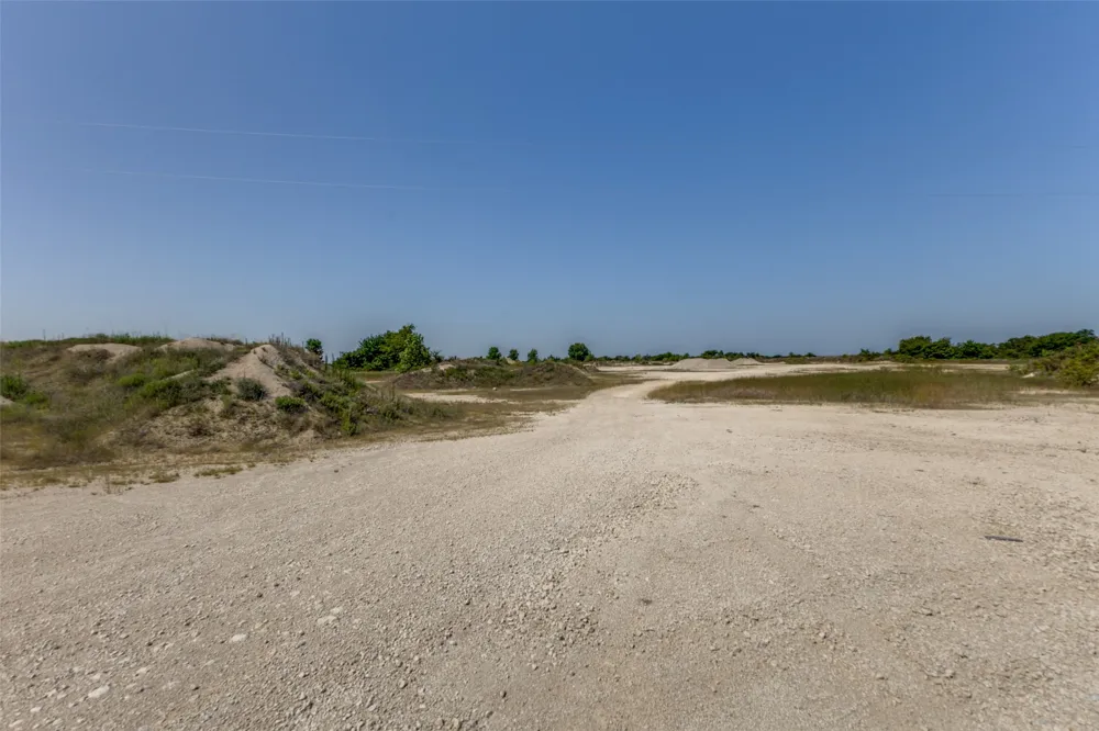 9752 County Road 341 Forestburg, TX 76239
