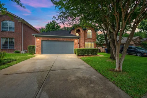 1905 Barrens Circle